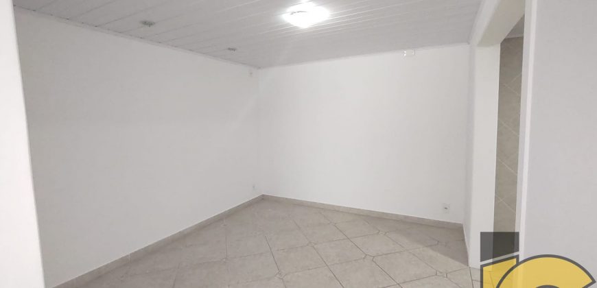 APARTAMENTO CENTRO    ICL0007     R$ 1.600,00 + TAXAS