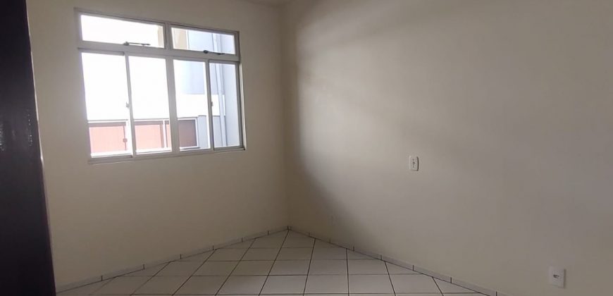 APARTAMENTO NO CENTRO     ICL0009    R$1.600,00 + TAXAS