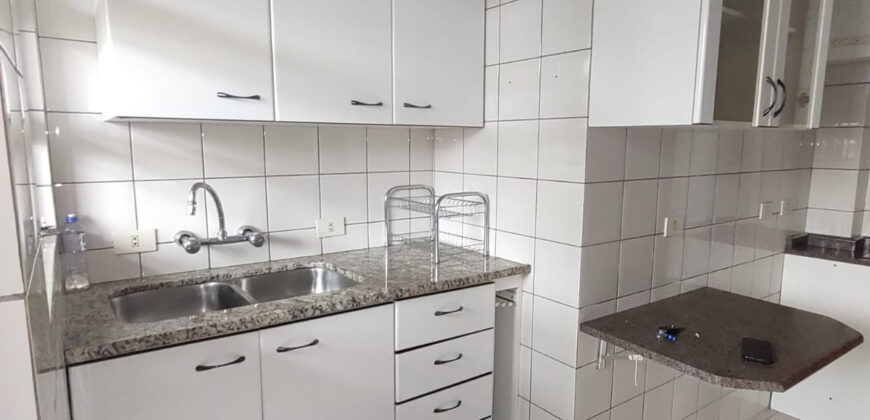 Apartamento à venda Edifício Solar dos Gerânios.