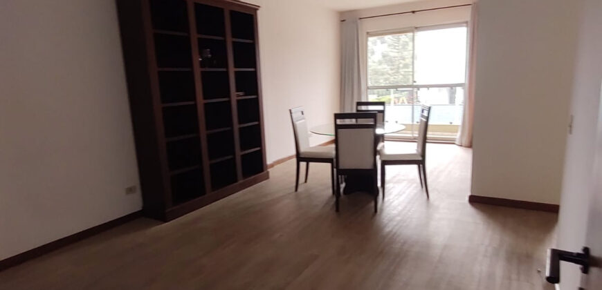 Apartamento à venda Edifício Solar dos Gerânios.