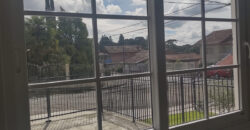 SOBRADO BAIRRO COLONIAL    R$2.000,00 + TAXAS   ICL 0007