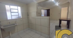 KITINETE MOBILIADA CENTRO   R$ 1.400,00 com taxas inclusas ICL0022