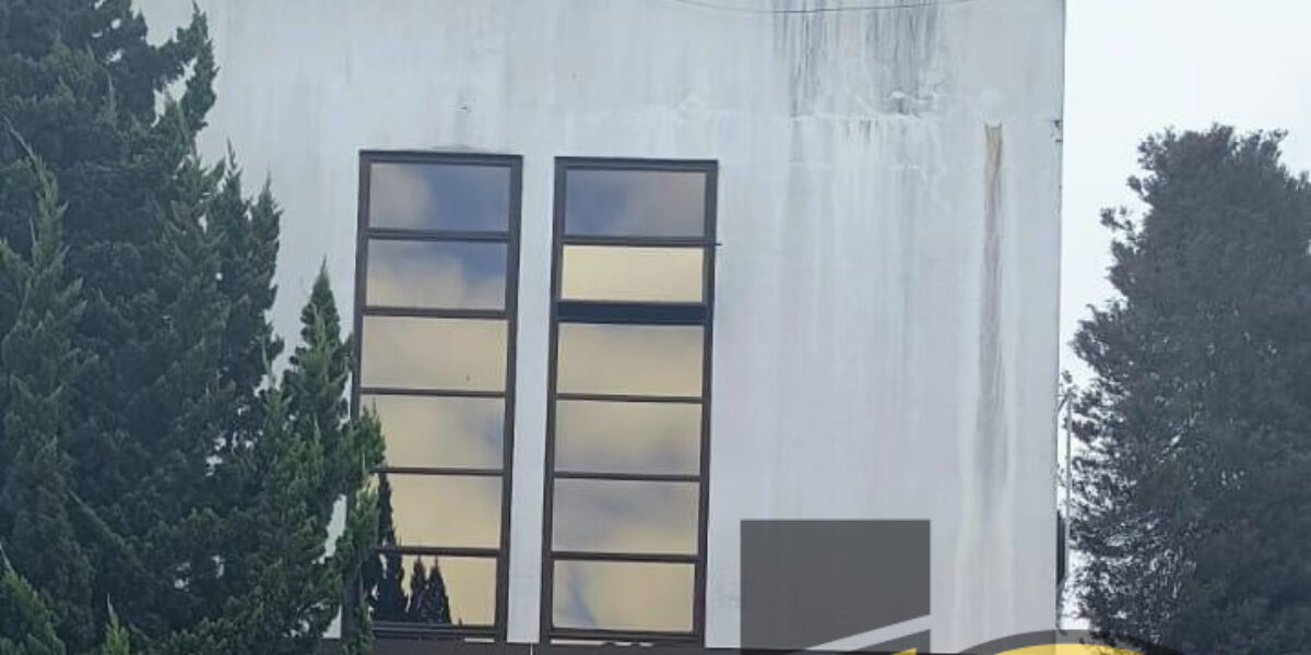 APARTAMENTO CENTRO  R$ 1.100,00 + TAXAS ICL 0016