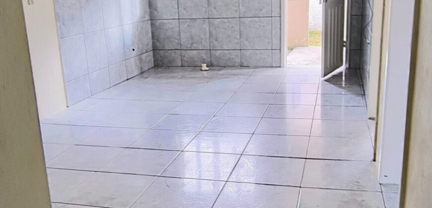 CASA GEMINADA BAIRRO CRUZEIRO R$ 1.000,00 + TAXAS  ICL0018