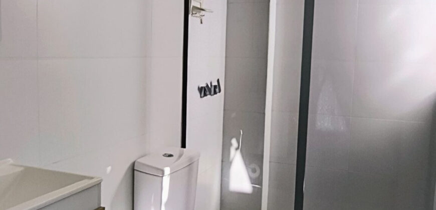 SOBRADO BAIRRO COLONIAL    R$2.000,00 + TAXAS   ICL 0007