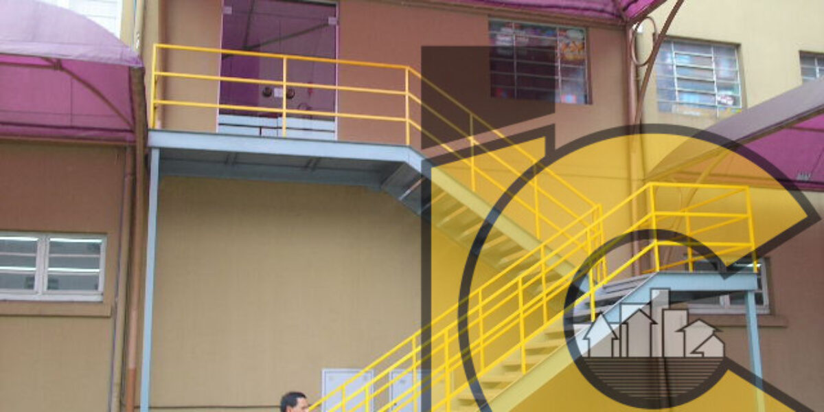APARTAMENTO  CENTRO  R$ 1.200,00 + TAXAS   ICL0015