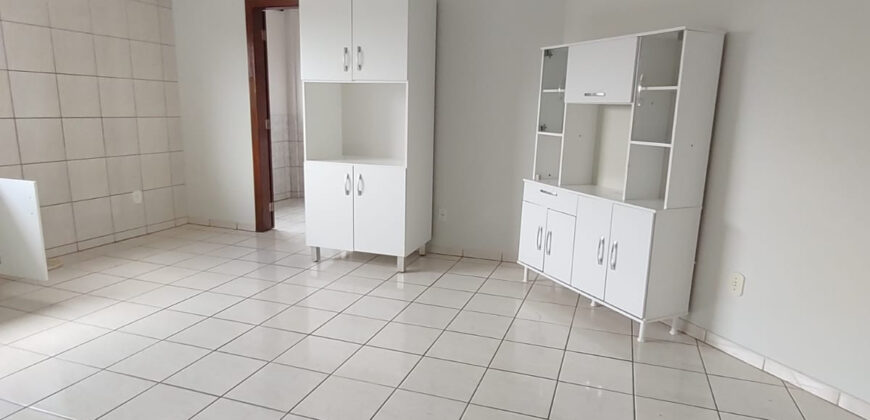 APARTAMENTO BAIRRO CRUZEIRO    R$ 1.800,00 + TXS   ICL0020