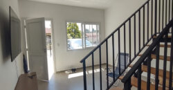 SOBRADO BAIRRO COLONIAL    R$2.000,00 + TAXAS   ICL 0007