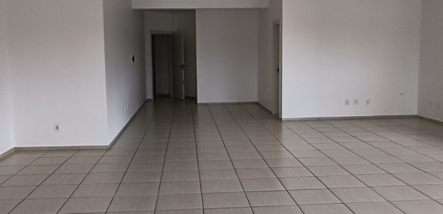 SALA COMERCIAL CENTRO   ICL 0016   R$1.900,00 + TAXAS