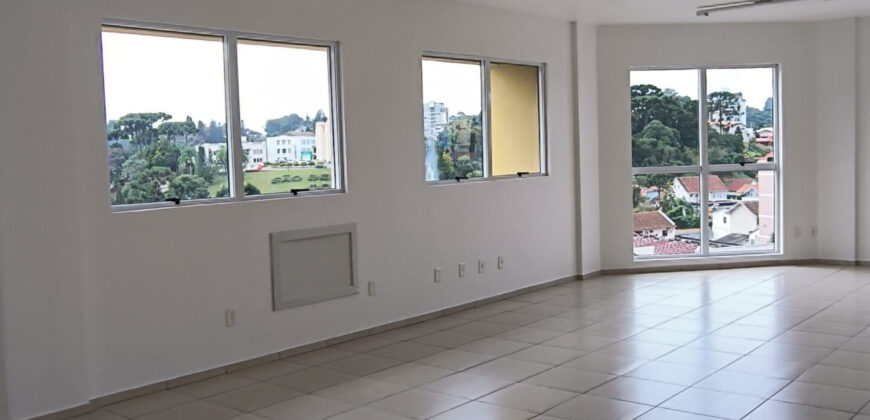 SALA COMERCIAL CENTRO   ICL 0016   R$1.900,00 + TAXAS