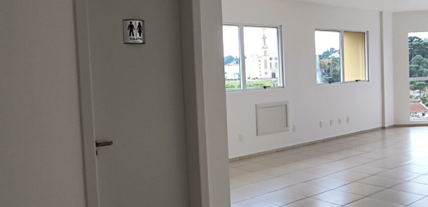 SALA COMERCIAL CENTRO   ICL 0016   R$1.900,00 + TAXAS