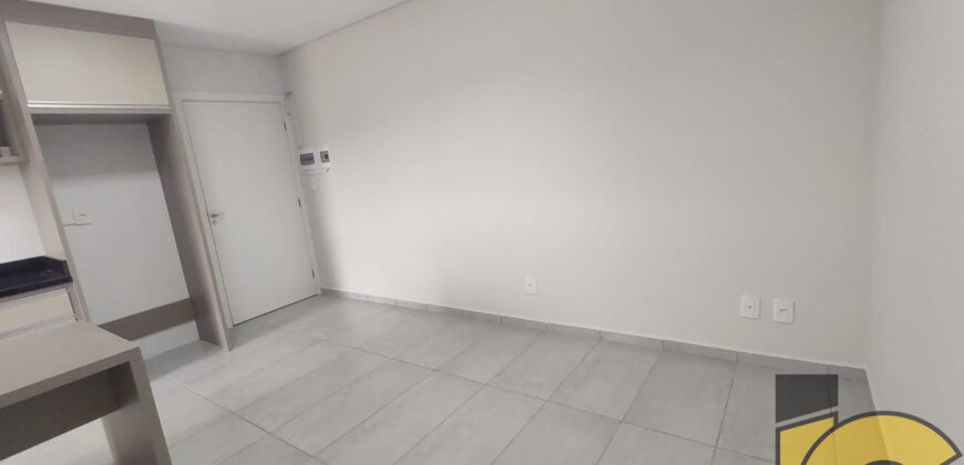 APARTAMENTO BAIRRO RIO NEGRO   ICL 00015   R$1.700,00 + TAXAS