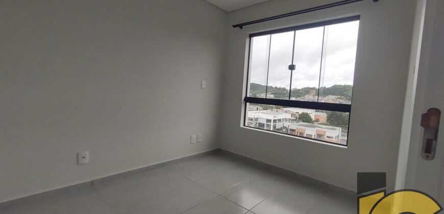 APARTAMENTO BAIRRO RIO NEGRO   ICL 00015   R$1.700,00 + TAXAS