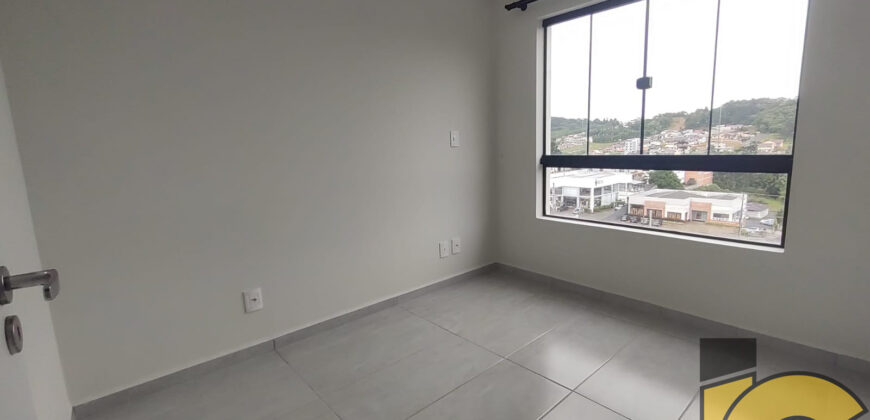 APARTAMENTO BAIRRO RIO NEGRO   ICL 00015   R$1.700,00 + TAXAS