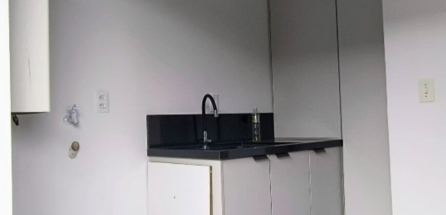 – EM BREVE – APARTAMENTO MOBILIADO NO CENTRO  R$2.600,00 + TAXAS