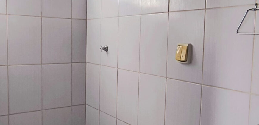 APARTAMENTO  COLONIAL    ICL0002    R$1.300,00 + TAXAS