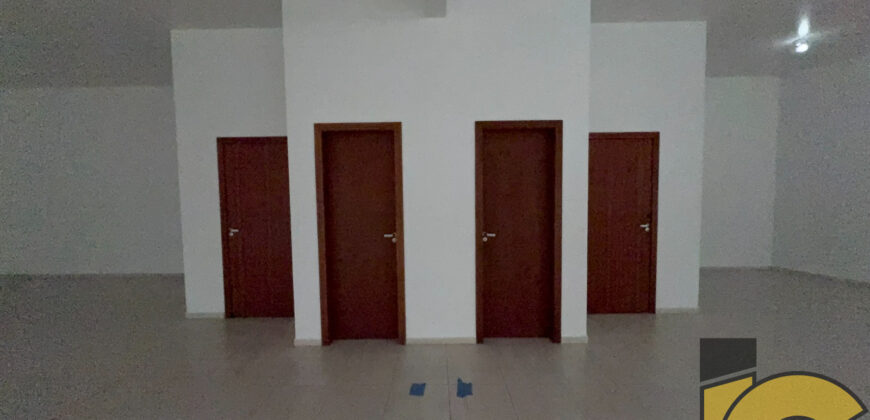 SALA COMERCIAL SCHRAMM  260M²  ICL0015   R$ 9.000,00